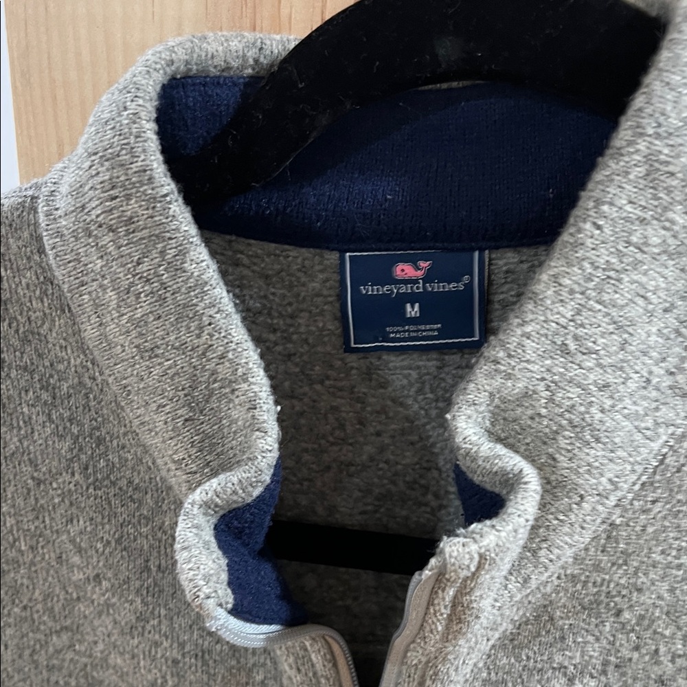Vineyard Vines Men's Heather Gray Vest - Picture 2 of 2
